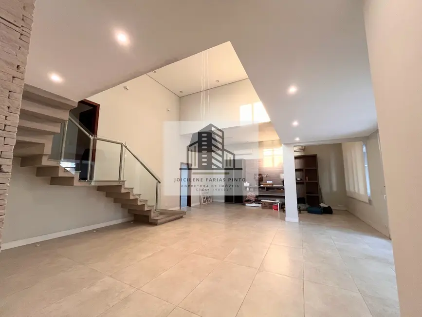 Foto 4 de Casa com 4 quartos à venda, 269m2 em Itanhaem - SP