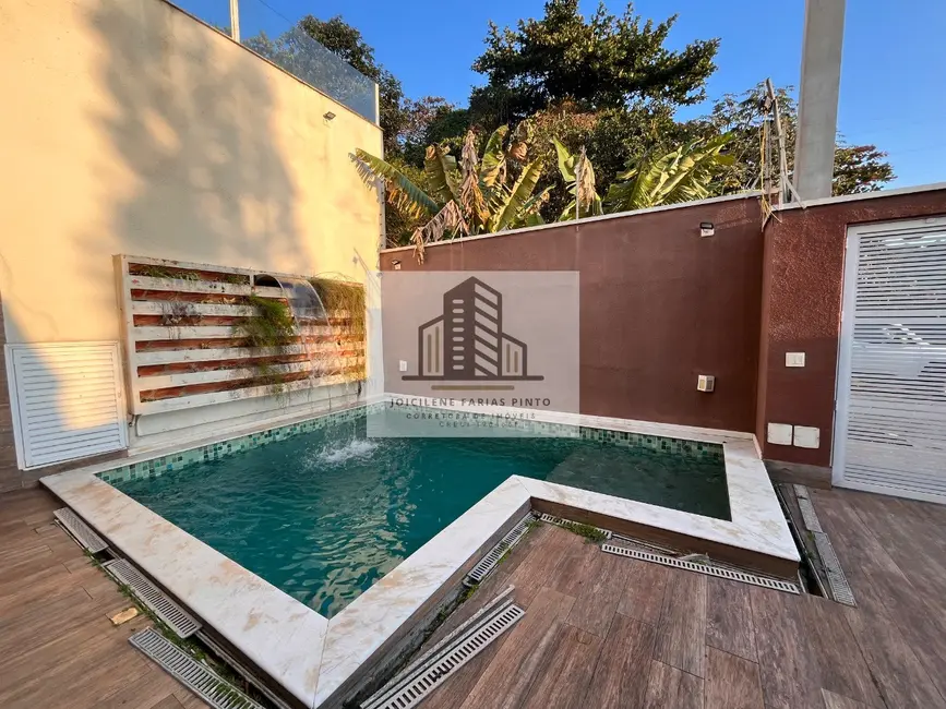 Foto 3 de Casa com 4 quartos à venda, 269m2 em Itanhaem - SP