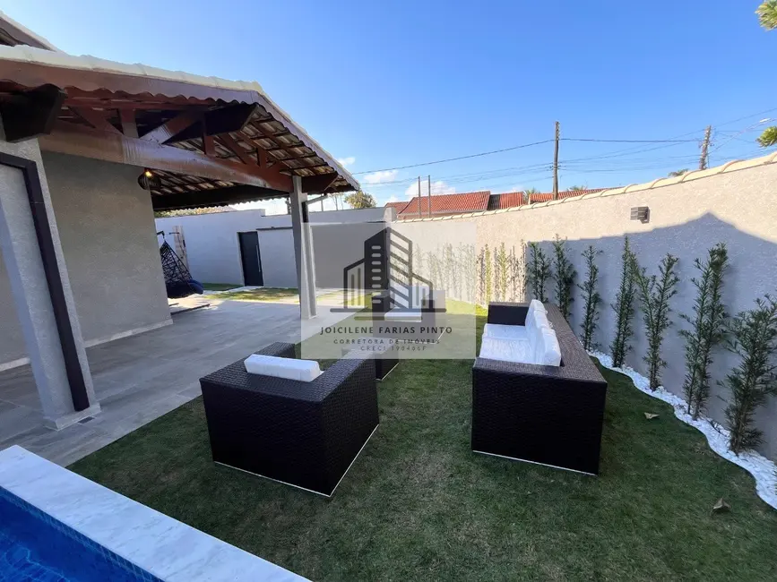 Foto 2 de Casa com 3 quartos à venda, 110m2 em Itanhaem - SP