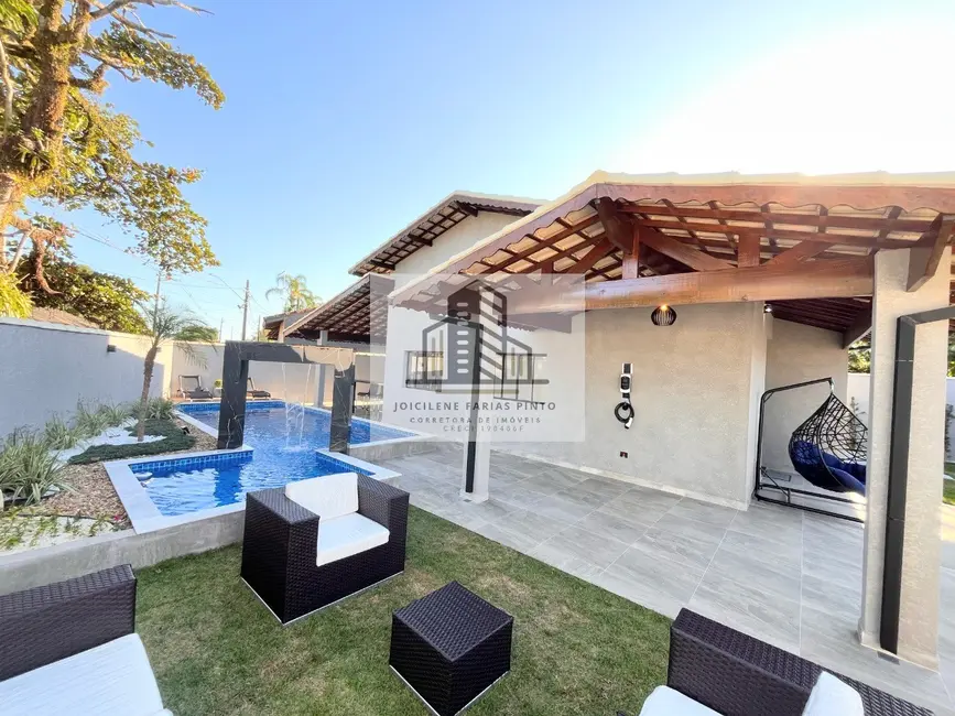 Foto 1 de Casa com 3 quartos à venda, 110m2 em Itanhaem - SP