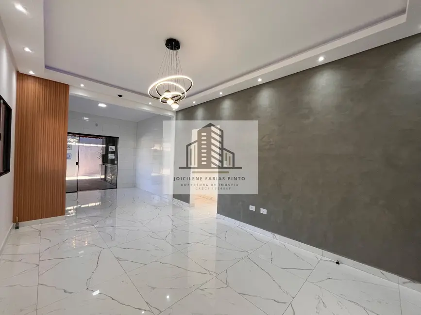 Foto 8 de Casa com 3 quartos à venda, 110m2 em Itanhaem - SP