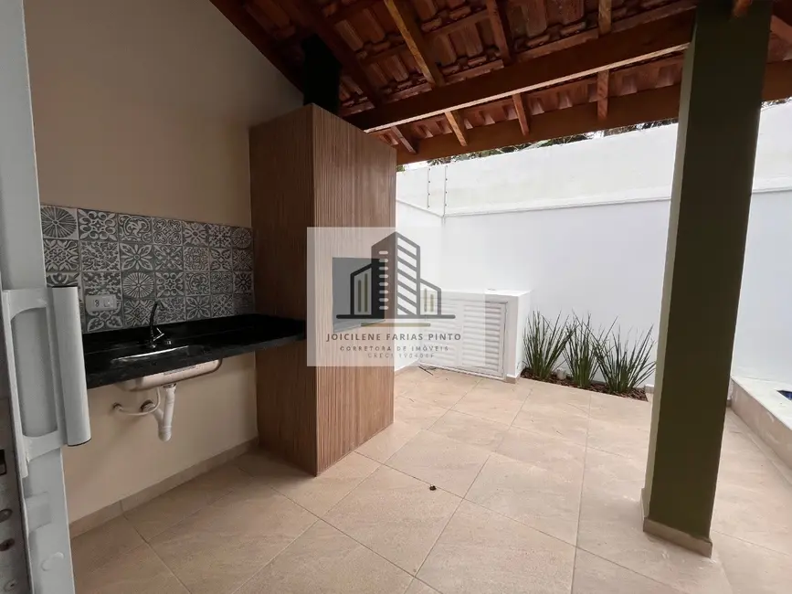 Casa de Condomínio com 2 quartos à venda, 58m2 em Itanhaem - SP - imagem 5 Foto 5 de Casa de Condomínio com 2 quartos à venda, 58m2 em Itanhaem - SP