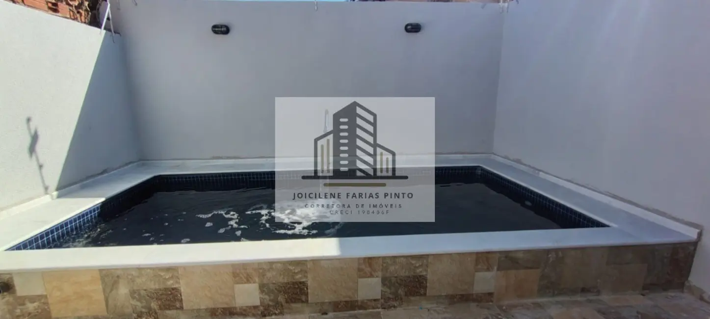 Foto 8 de Casa com 2 quartos à venda, 64m2 em Itanhaem - SP