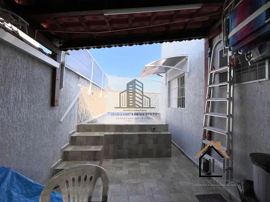 Casa de Condomínio com 2 quartos para alugar, 57m2 em Itanhaem - SP - imagem 7 Foto 7 de Casa de Condomínio com 2 quartos para alugar, 57m2 em Itanhaem - SP