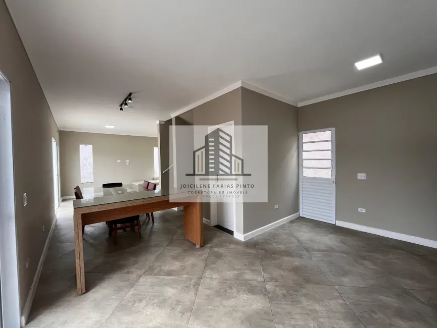 Casa com 3 quartos à venda e para alugar, 115m2 em Itanhaem - SP - imagem 5 Foto 5 de Casa com 3 quartos à venda e para alugar, 115m2 em Itanhaem - SP