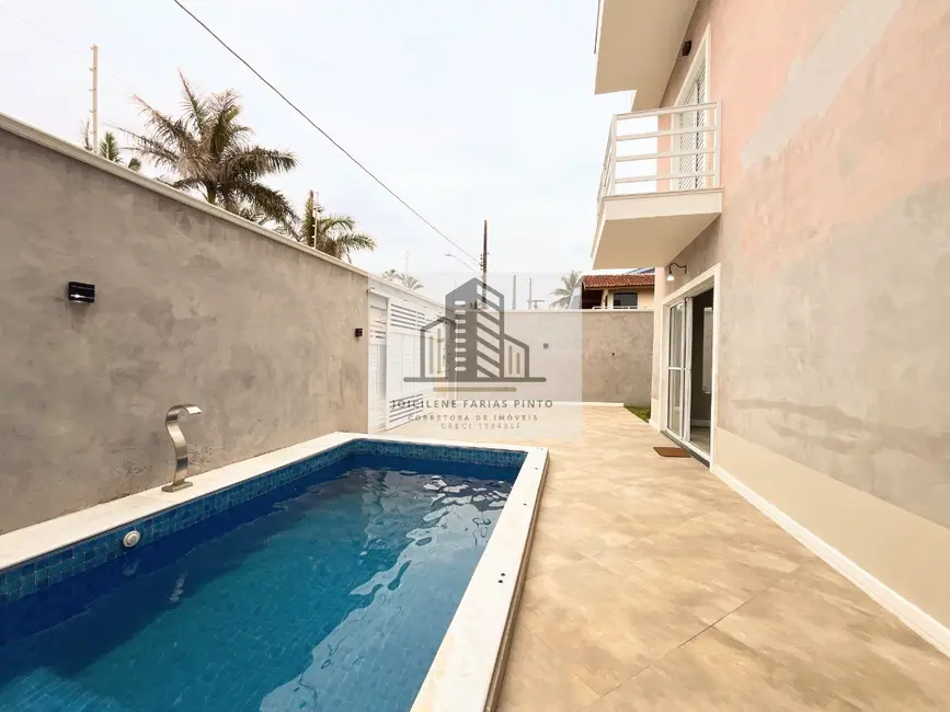 Casa com 3 quartos à venda e para alugar, 115m2 em Itanhaem - SP - imagem 4 Foto 4 de Casa com 3 quartos à venda e para alugar, 115m2 em Itanhaem - SP