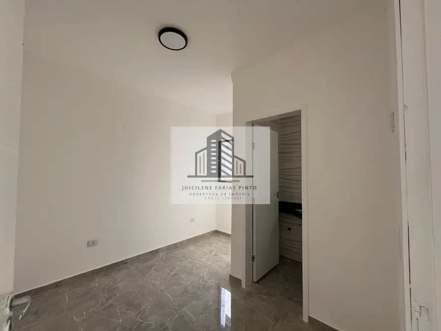 Foto 6 de Casa de Condomínio com 2 quartos à venda, 45m2 em Itanhaem - SP