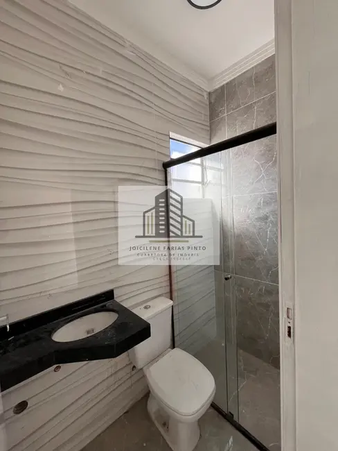 Foto 3 de Casa de Condomínio com 2 quartos à venda, 45m2 em Itanhaem - SP