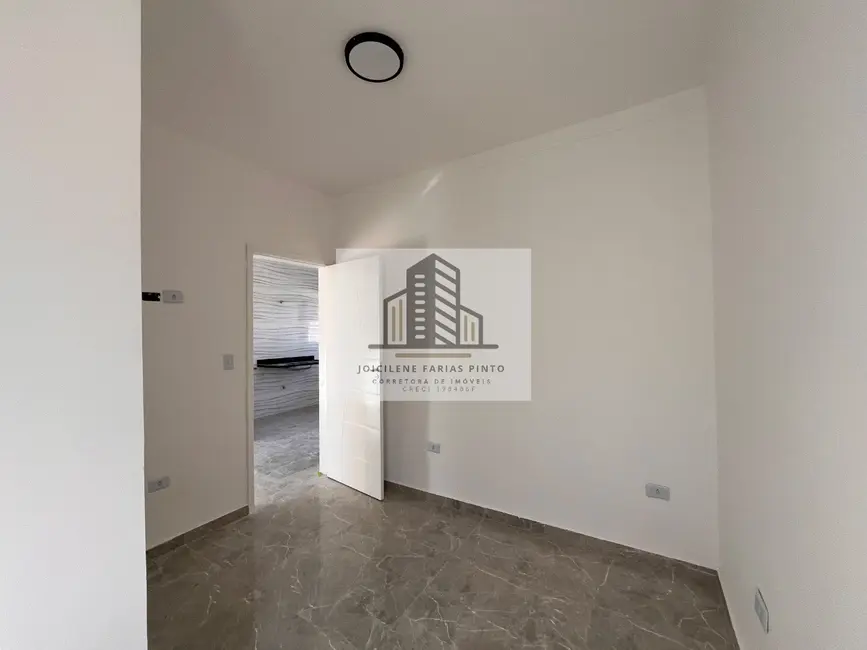 Foto 4 de Casa de Condomínio com 2 quartos à venda, 45m2 em Itanhaem - SP