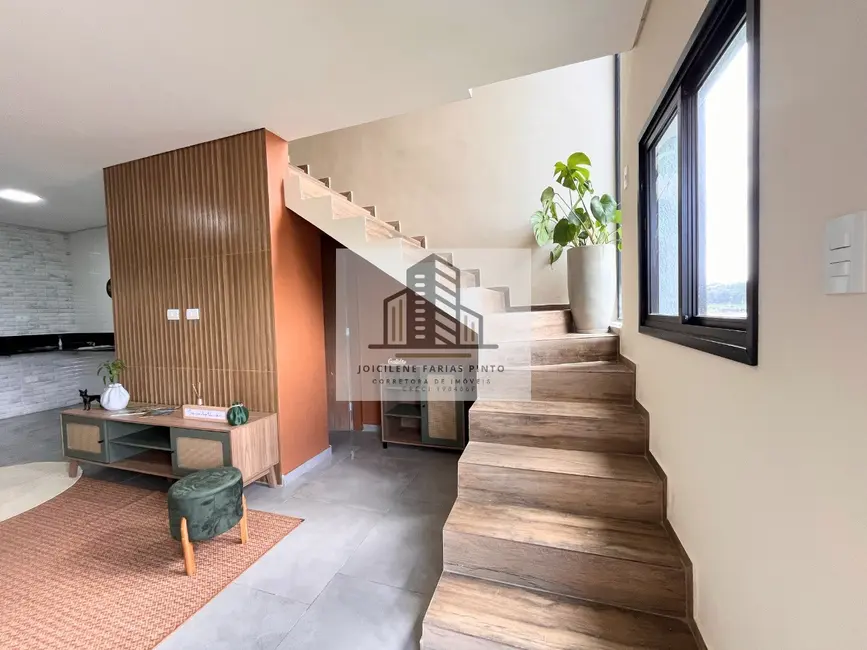 Foto 8 de Casa de Condomínio com 2 quartos à venda, 82m2 em Itanhaem - SP