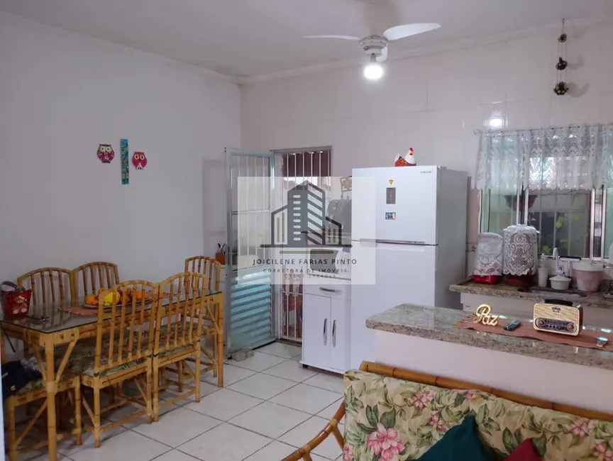 Foto 4 de Casa de Condomínio com 2 quartos à venda, 89m2 em Itanhaem - SP