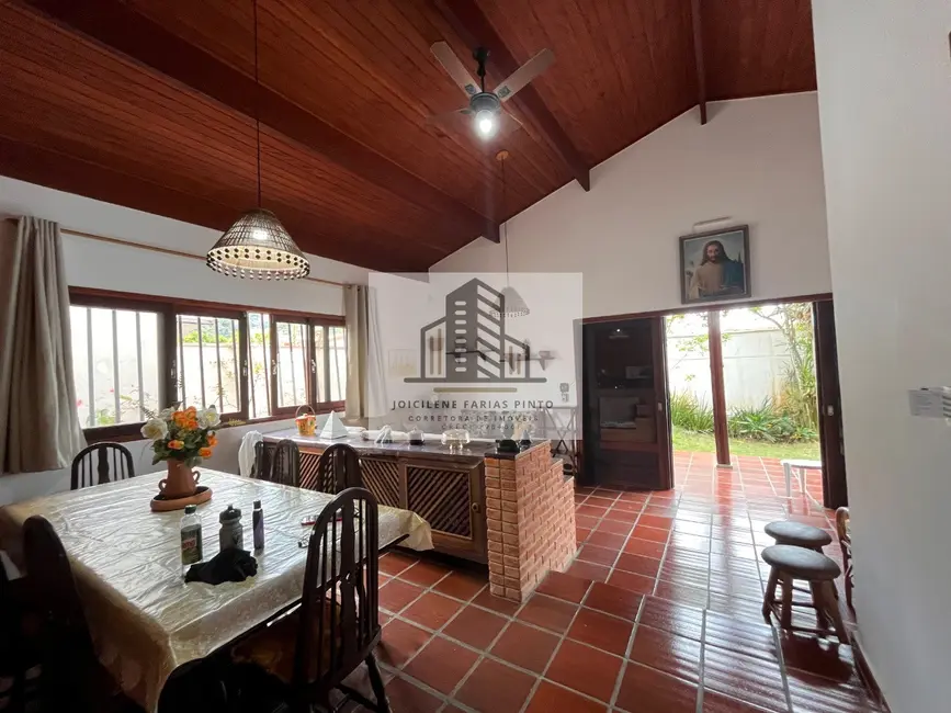 Foto 4 de Casa com 3 quartos à venda, 180m2 em Itanhaem - SP