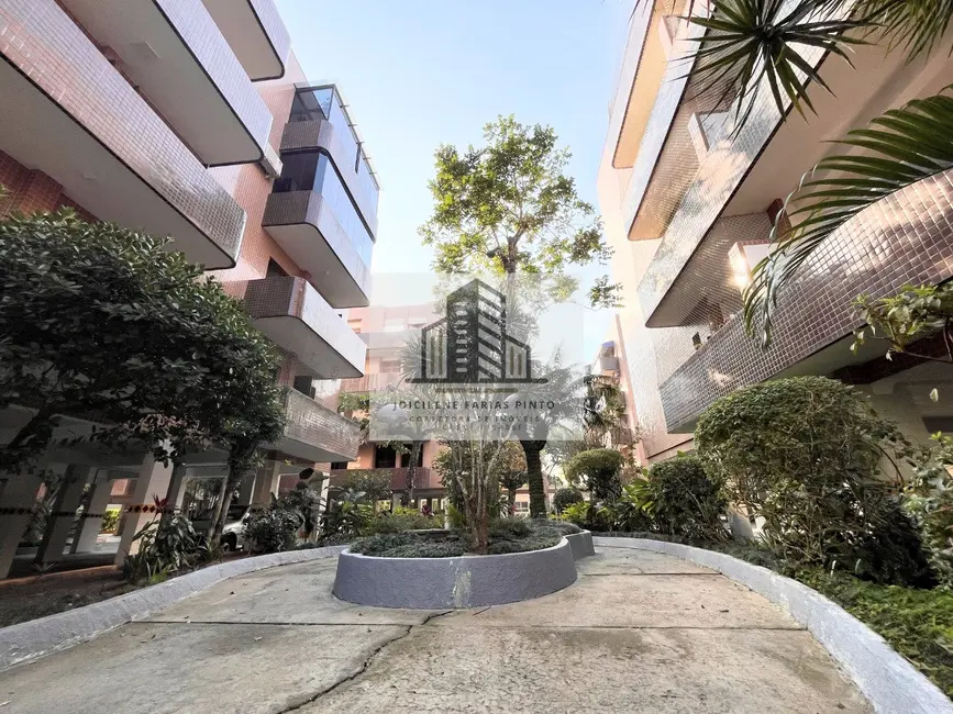 Foto 1 de Apartamento com 3 quartos à venda, 139m2 em Itanhaem - SP