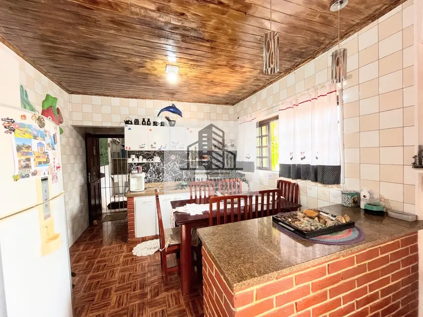 Foto 9 de Casa com 2 quartos à venda, 95m2 em Itanhaem - SP