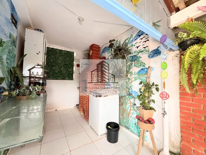 Foto 6 de Casa com 2 quartos à venda, 95m2 em Itanhaem - SP