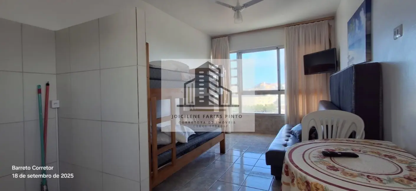 Foto 1 de Apartamento com 1 quarto à venda e para alugar, 40m2 em Itanhaem - SP