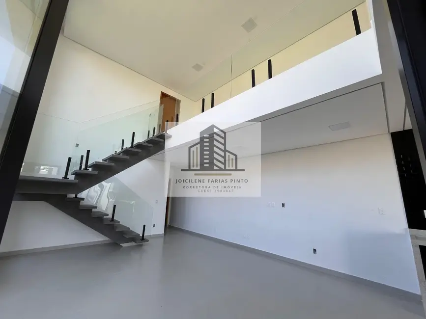 Foto 5 de Casa com 3 quartos à venda, 157m2 em Itanhaem - SP