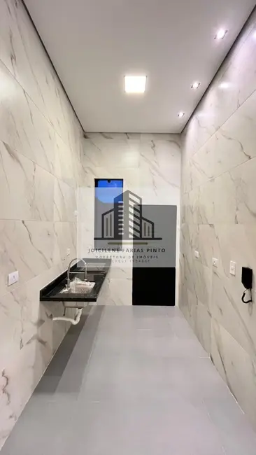 Foto 9 de Casa de Condomínio com 2 quartos à venda, 62m2 em Itanhaem - SP