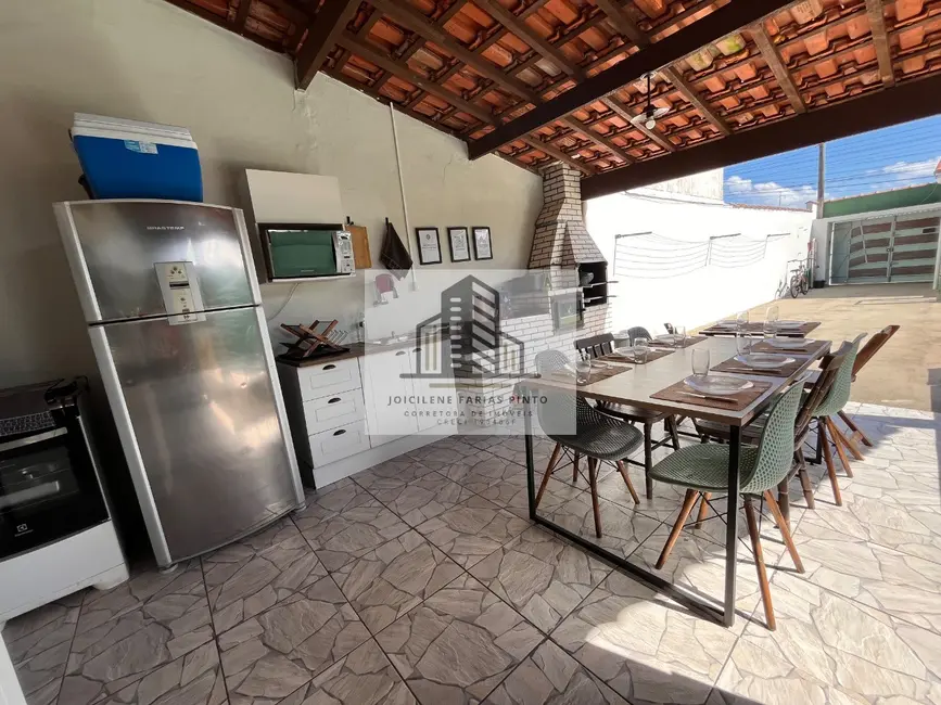 Foto 5 de Casa com 4 quartos à venda, 107m2 em Itanhaem - SP