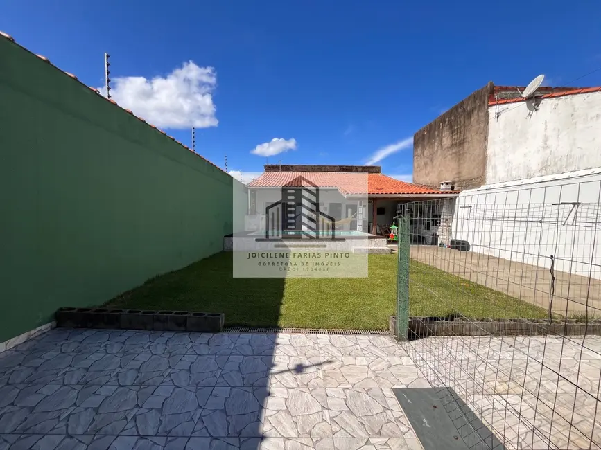 Foto 4 de Casa com 4 quartos à venda, 107m2 em Itanhaem - SP