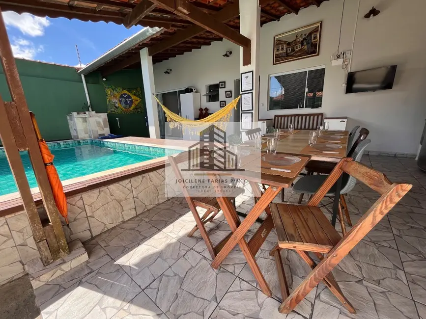 Foto 3 de Casa com 4 quartos à venda, 107m2 em Itanhaem - SP