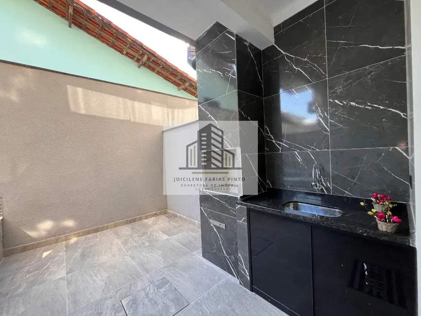 Foto 9 de Casa com 2 quartos à venda, 79m2 em Itanhaem - SP