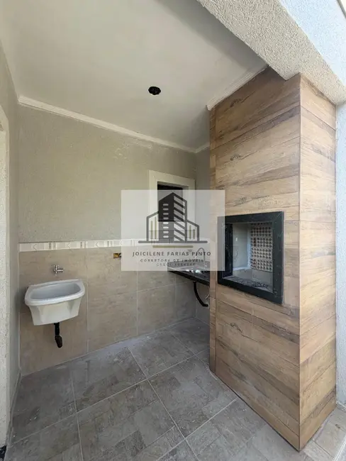 Foto 7 de Casa com 2 quartos à venda, 75m2 em Itanhaem - SP