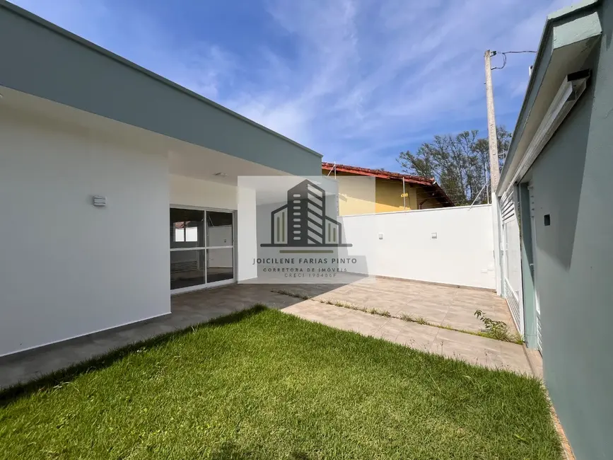 Foto 8 de Casa com 3 quartos à venda, 120m2 em Itanhaem - SP