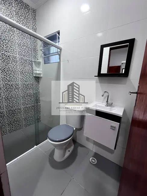 Foto 4 de Casa de Condomínio com 2 quartos à venda e para alugar, 79m2 em Itanhaem - SP