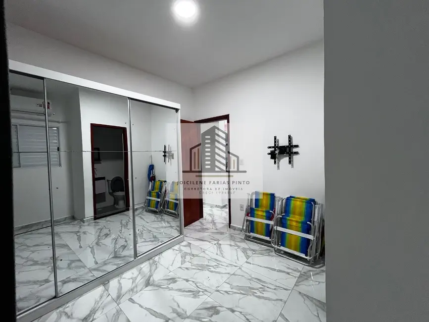 Foto 6 de Casa de Condomínio com 2 quartos à venda e para alugar, 79m2 em Itanhaem - SP