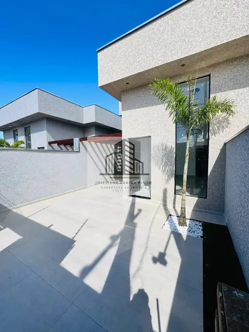 Casa com 2 quartos à venda, 96m2 em Itanhaem - SP - imagem 3 Foto 3 de Casa com 2 quartos à venda, 96m2 em Itanhaem - SP