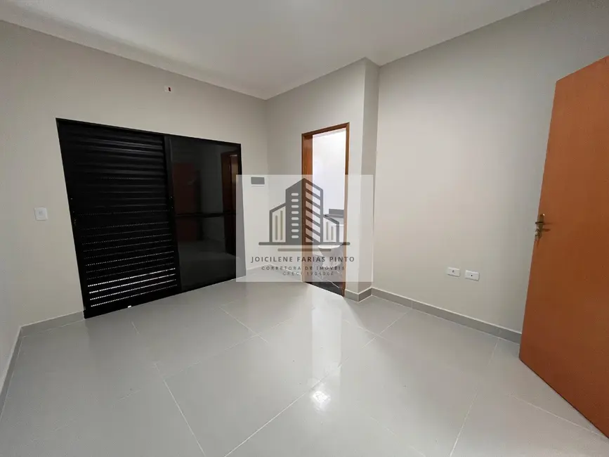 Casa de Condomínio com 2 quartos à venda, 79m2 em Itanhaem - SP - imagem 9 Foto 9 de Casa de Condomínio com 2 quartos à venda, 79m2 em Itanhaem - SP