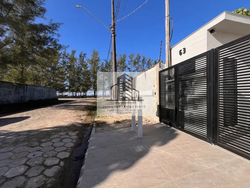 Casa de Condomínio com 2 quartos à venda, 79m2 em Itanhaem - SP - imagem 3 Foto 3 de Casa de Condomínio com 2 quartos à venda, 79m2 em Itanhaem - SP