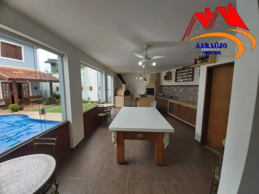 Casa de Condomínio com 5 quartos à venda, 320m2 em Jardim Ana Estela, Carapicuiba - SP - imagem 6 Foto 6 de Casa de Condomínio com 5 quartos à venda, 320m2 em Jardim Ana Estela, Carapicuiba - SP