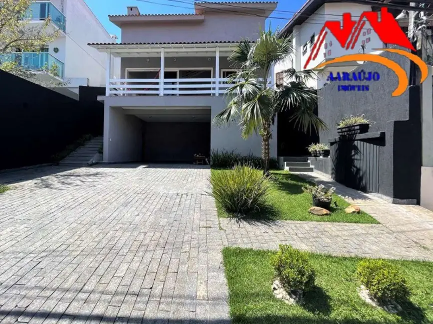 Casa de Condomínio com 5 quartos à venda, 285m2 em São Paulo II, Cotia - SP - imagem 4 Foto 4 de Casa de Condomínio com 5 quartos à venda, 285m2 em São Paulo II, Cotia - SP