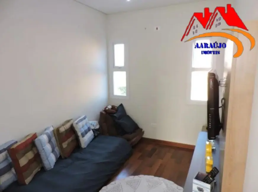 Foto 3 de Casa de Condomínio com 3 quartos à venda, 340m2 em Chácaras São Carlos, Cotia - SP