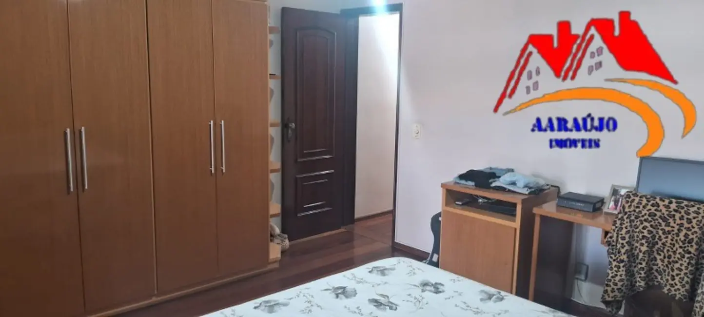 Foto 4 de Casa com 3 quartos à venda, 234m2 em Cipava, Osasco - SP