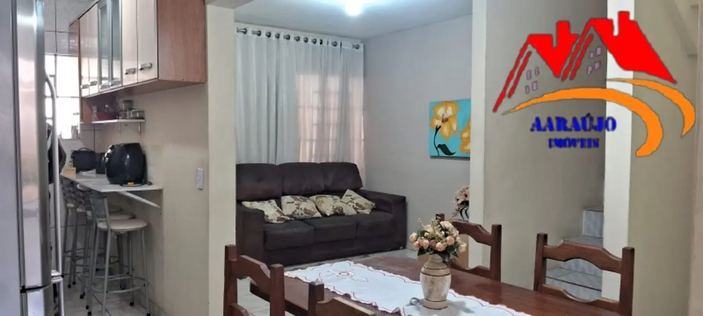 Foto 2 de Casa com 4 quartos à venda, 150m2 em Metalúrgicos, Osasco - SP