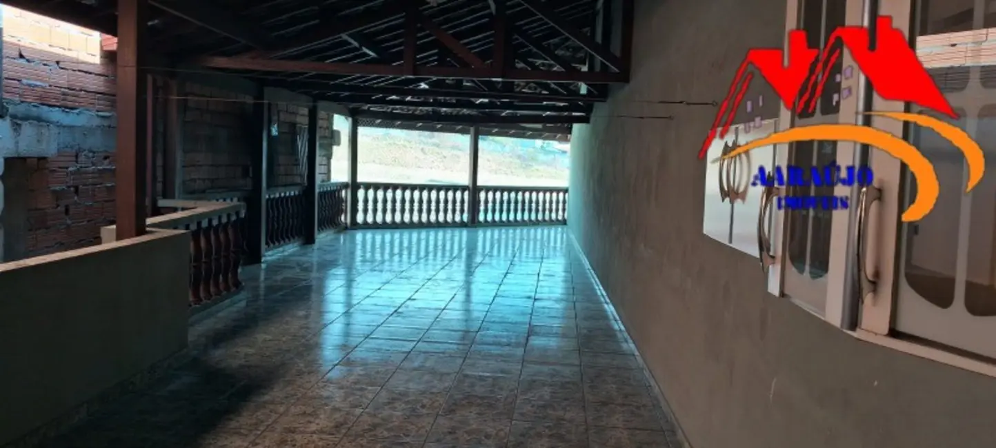 Foto 2 de Casa com 4 quartos à venda, 234m2 em Conceição, Osasco - SP