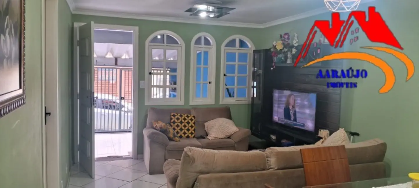 Casa com 3 quartos para alugar, 110m2 em Metalúrgicos, Osasco - SP - imagem 1 Foto 1 de Casa com 3 quartos para alugar, 110m2 em Metalúrgicos, Osasco - SP