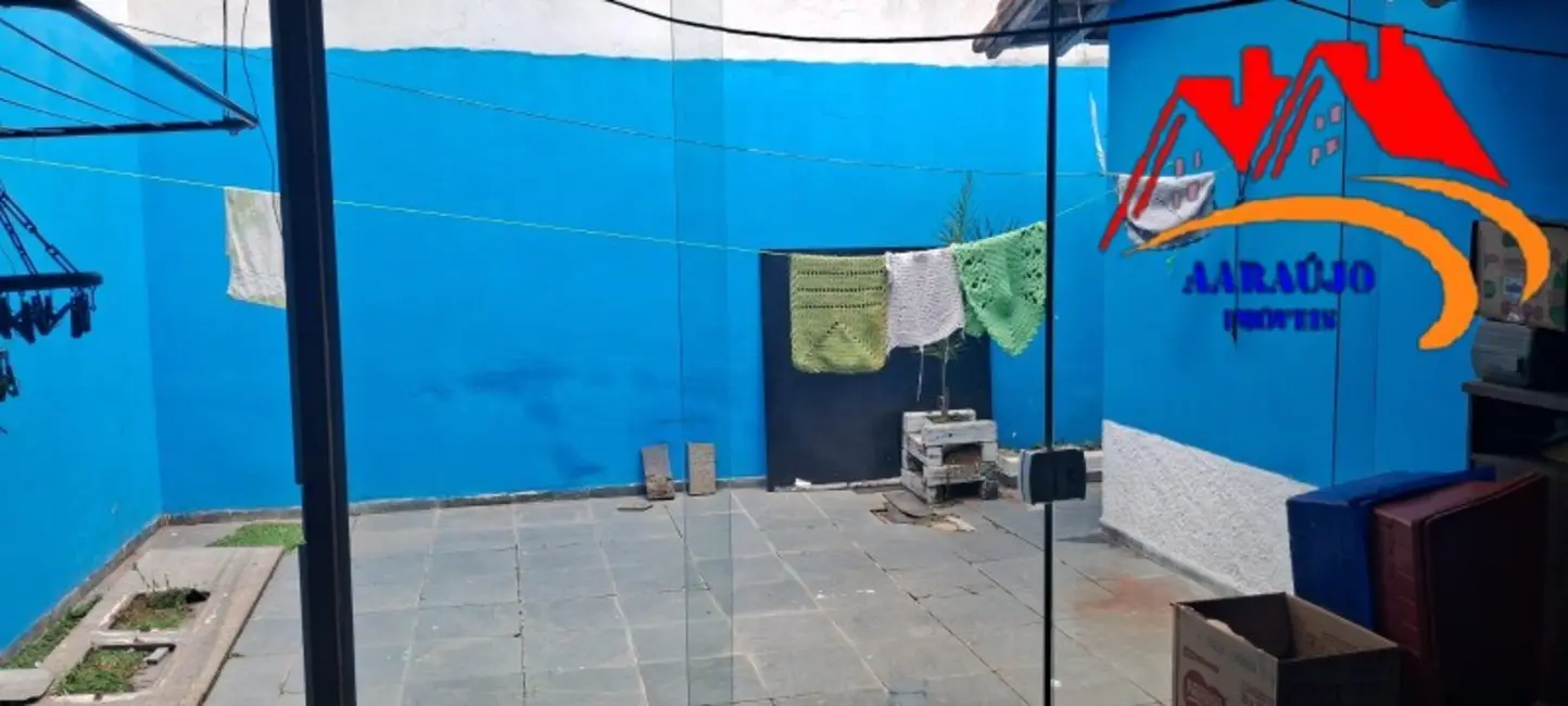Casa com 3 quartos para alugar, 110m2 em Metalúrgicos, Osasco - SP - imagem 8 Foto 8 de Casa com 3 quartos para alugar, 110m2 em Metalúrgicos, Osasco - SP