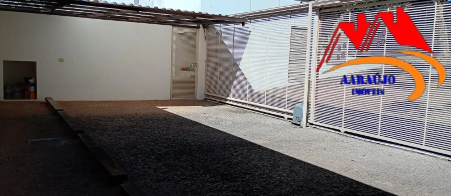Foto 3 de Casa com 3 quartos à venda, 345m2 em Vila Santo Antônio, Cotia - SP