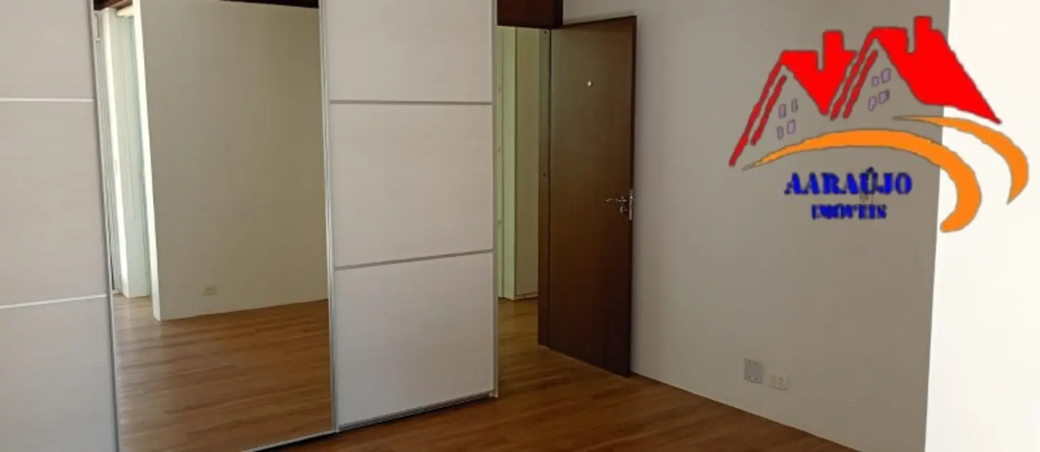 Foto 7 de Casa com 3 quartos à venda, 345m2 em Vila Santo Antônio, Cotia - SP