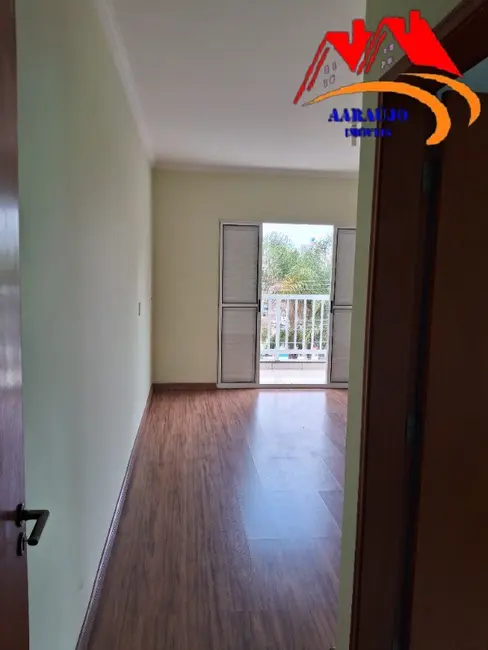 Foto 5 de Casa com 3 quartos à venda, 200m2 em Osasco - SP