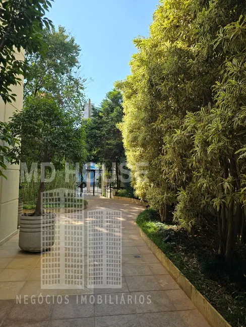 Foto 9 de Apartamento com 2 quartos para alugar, 138m2 em Vila Mariana, São Paulo - SP