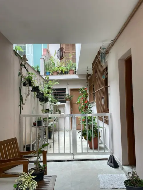 Foto 2 de Casa com 3 quartos à venda, 200m2 em Vila Mariana, São Paulo - SP