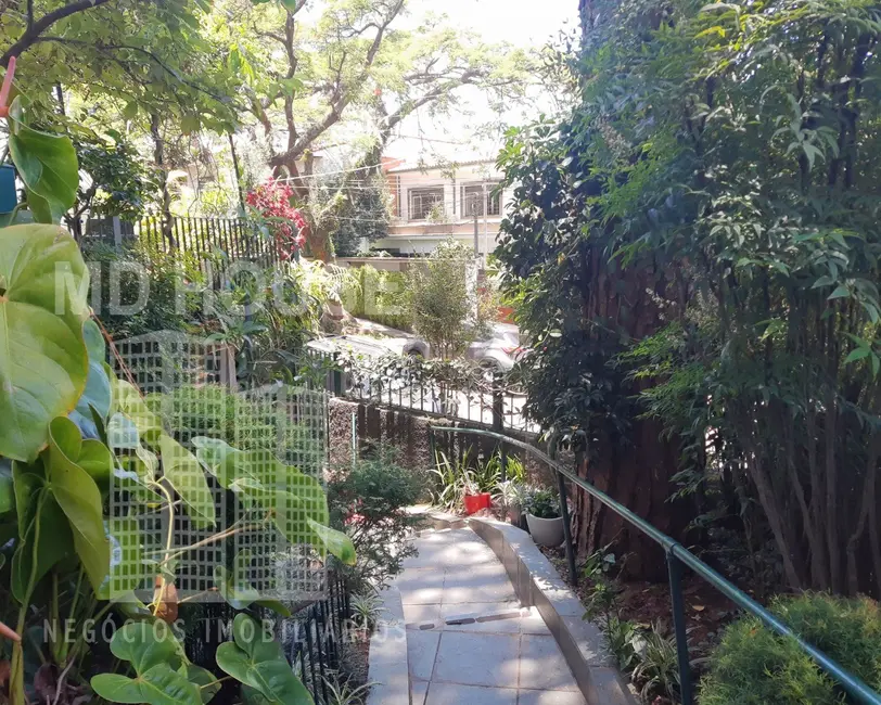 Foto 9 de Casa com 5 quartos à venda e para alugar, 300m2 em Vila Mariana, São Paulo - SP