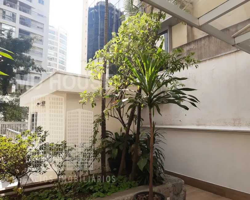 Foto 6 de Apartamento com 2 quartos à venda, 108m2 em Cerqueira César, São Paulo - SP