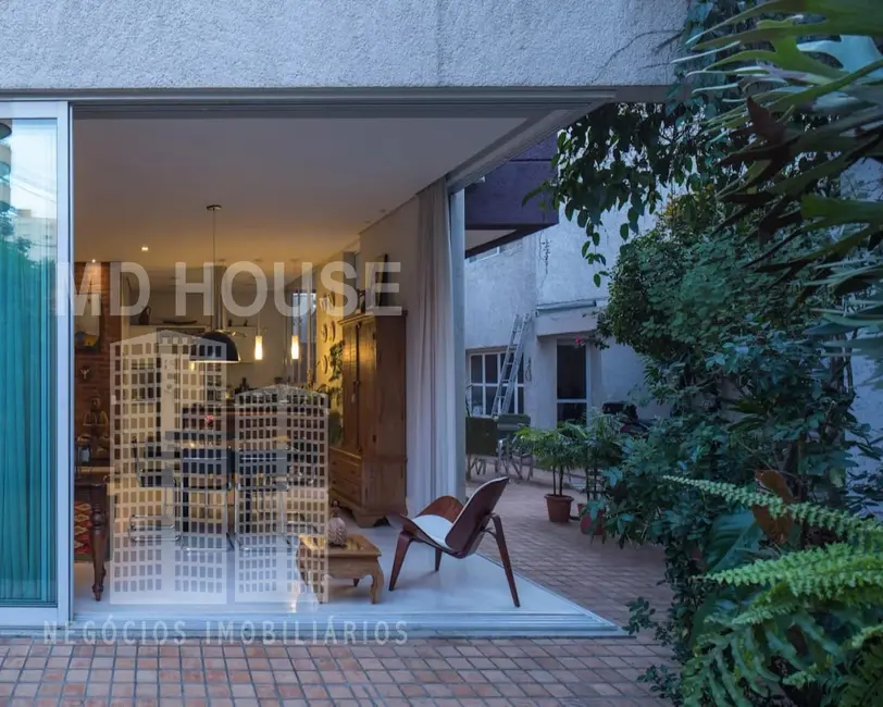 Foto 7 de Casa com 4 quartos à venda, 220m2 em Vila Mariana, São Paulo - SP