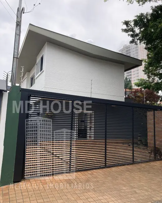 Foto 1 de Casa com 4 quartos à venda, 220m2 em Vila Mariana, São Paulo - SP